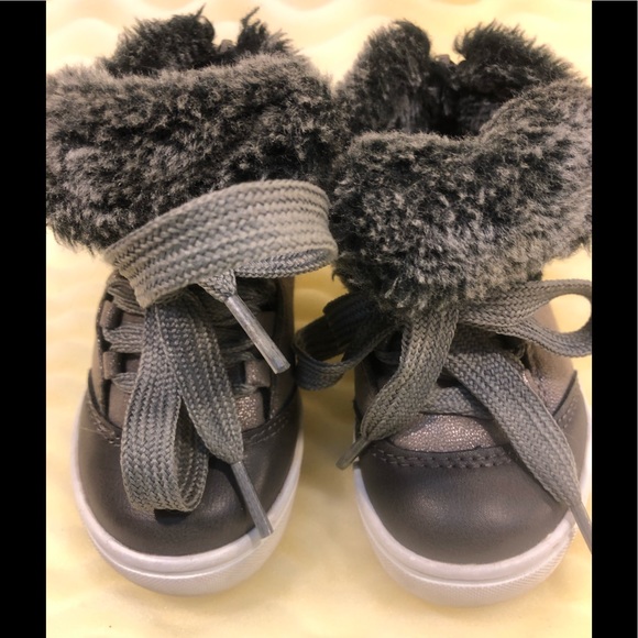 CIRCO BOOTIES - Picture 1 of 8